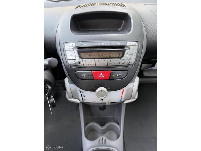 Toyota Aygo 1.0-12V Sport/ O. HISTORIE/ AIRCO/ 5 DEURS/ APK