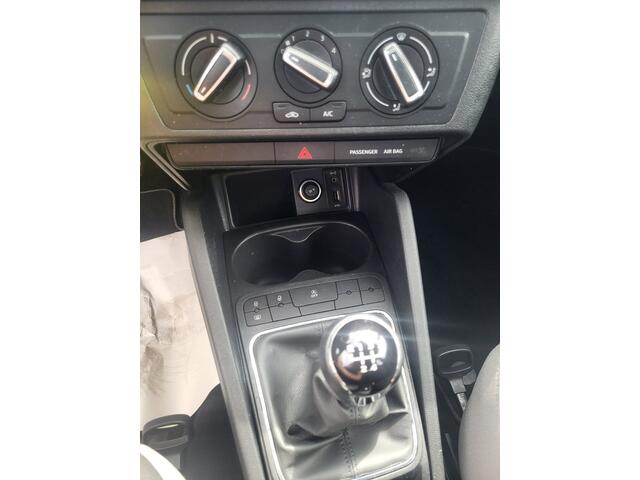 Seat Ibiza 1.0 EcoTSI Style Connect navi 16LMV 5drs