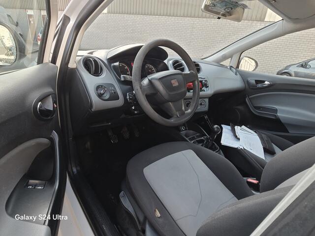 Seat Ibiza STrijd perfectnapapkairco ijstrekhaakinruil mog 1.2 TDI Reference Ecomotivenapaokairco ijstrekhaaki