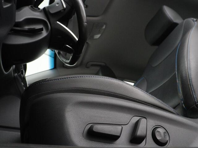 Hyundai Ioniq 1.6 GDi PHEV Premium | Stoelventilatie | Leder | Camera | Carplay | Infinity Sound | Climate control | Stoelverwarming | Bi-Xenon | Adaptive cru