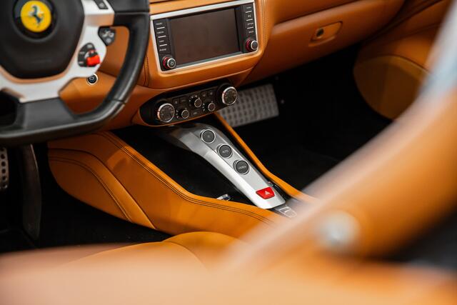 Ferrari California T ~Ferrari Munsterhuis~