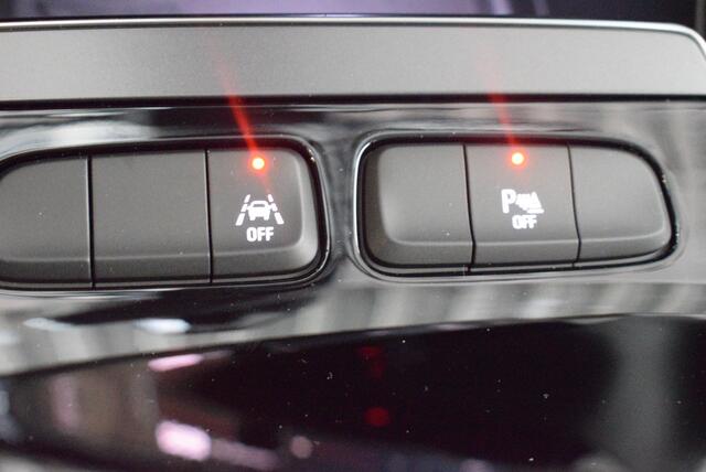 Opel Mokka Mokka-e Elegance 50-kWh | SOH 99,8% | NAVIGATIE 10 SCHERM | WINTER PAKKET |