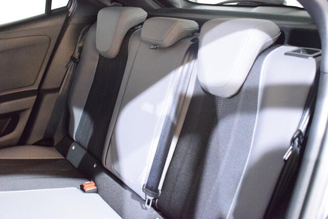 Opel Mokka Mokka-e Elegance 50-kWh | SOH 99,8% | NAVIGATIE 10 SCHERM | WINTER PAKKET |