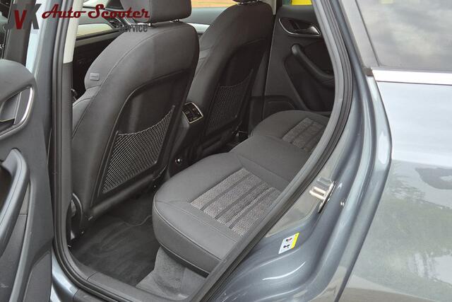 Audi Q3 2.0 TFSI quattro Sport Pro Line S Airco Trekhaak Automaat