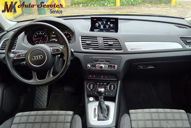 Audi Q3 2.0 TFSI quattro Sport Pro Line S Airco Trekhaak Automaat