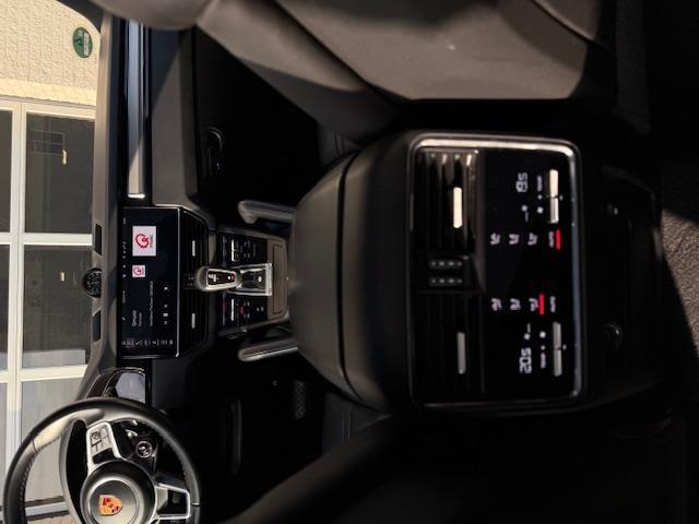Porsche Cayenne 3.0 E-Hybrid 462 PK veel opties