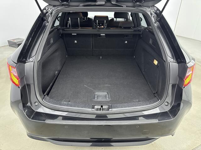Toyota Corolla Touring Sports 2.0 Hybrid Style | PDC | Blind Spot | Stuur / Stoelverwarming | RES CBE t/m maandag 8 juni