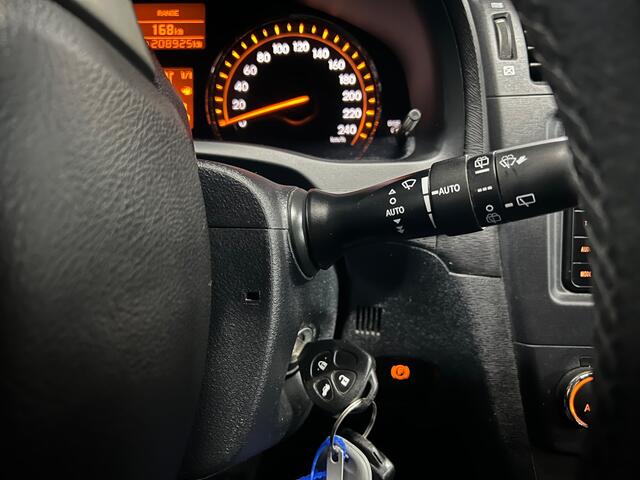 Toyota Avensis Wagon 1.8 VVTi Dynamic NAVIGATIE / LM VELGEN