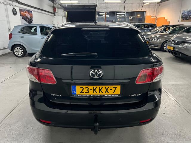 Toyota Avensis Wagon 1.8 VVTi Dynamic NAVIGATIE / LM VELGEN