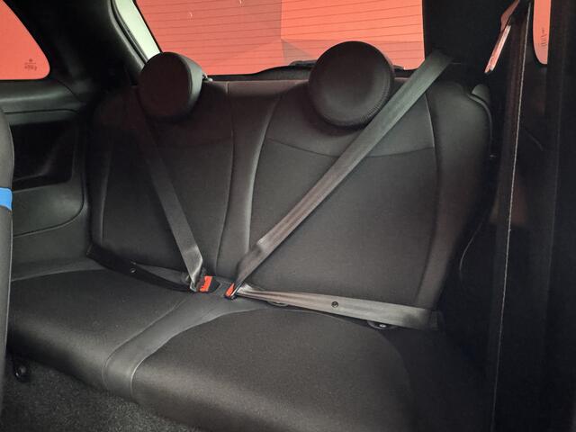 Fiat 500 1.2 |  Binnen | Navi | Automaat | Clima | APK 19-06-2027 |