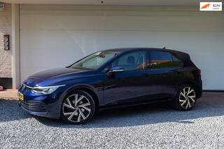 VOLKSWAGEN GOLF 1.0 eTSI Life Business