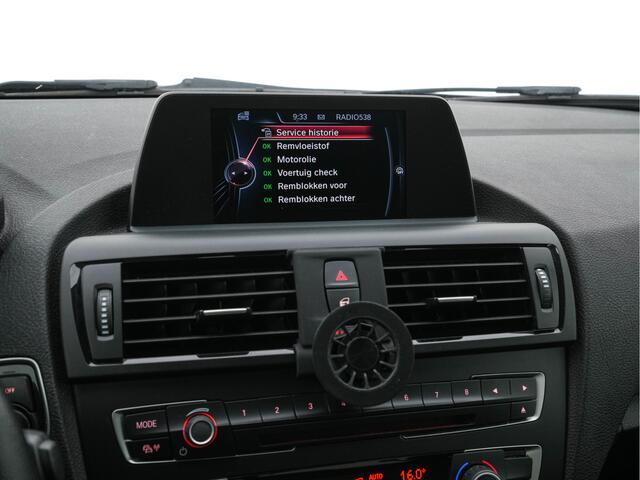 BMW 2-Serie Coup� 218d Executive Aut. XENON | NAVI-FULLMAP | SPORTSEATS | PRIVACY-GLASS | ECC | PDC | CRUISE | 17''ALU