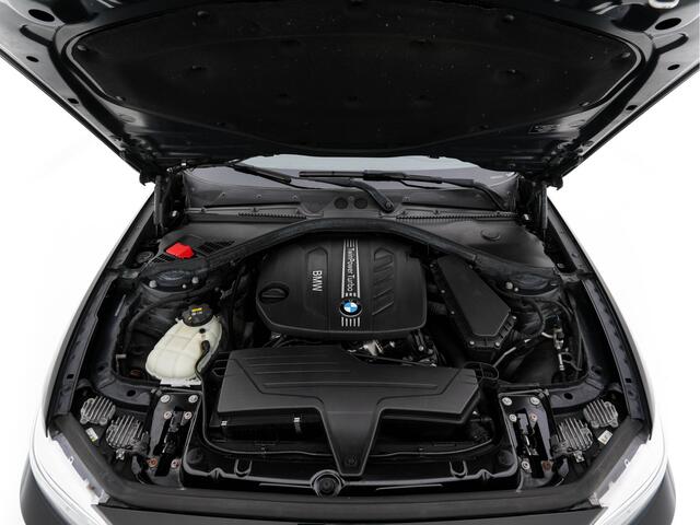 BMW 2-Serie Coup� 218d Executive Aut. XENON | NAVI-FULLMAP | SPORTSEATS | PRIVACY-GLASS | ECC | PDC | CRUISE | 17''ALU