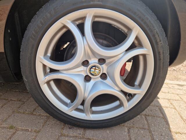 Alfa Romeo Mito 1.3 JTDm ECO Essential Leer, Navi, Panoramadak