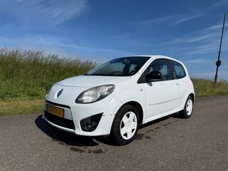 RENAULT TWINGO 1.2 Night & Day incl nw apk garantie en onderhoud!