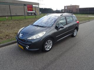 PEUGEOT 207 SW 1.6 VTi XS Premi�re 7 persoons