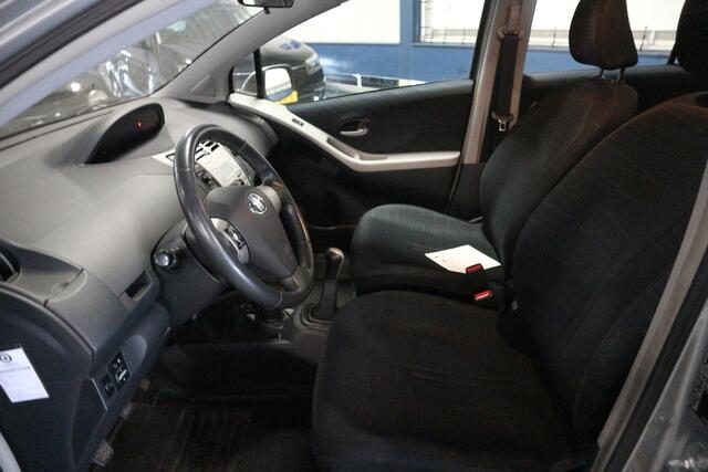 Toyota Yaris 1.3 VVTi Luna / NAP / ODH HISTORIE / AIRCO / TOP DEAL   