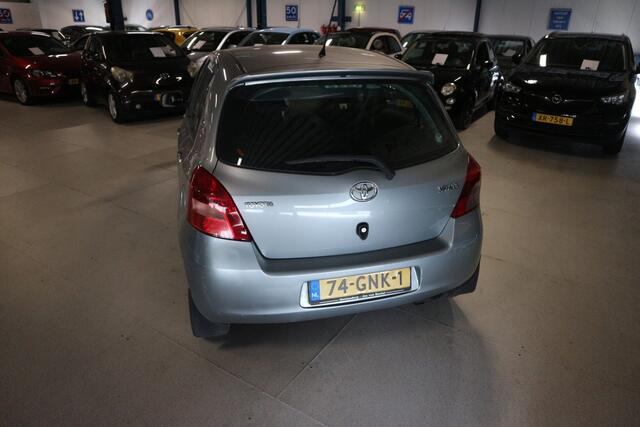 Toyota Yaris 1.3 VVTi Luna / NAP / ODH HISTORIE / AIRCO / TOP DEAL   