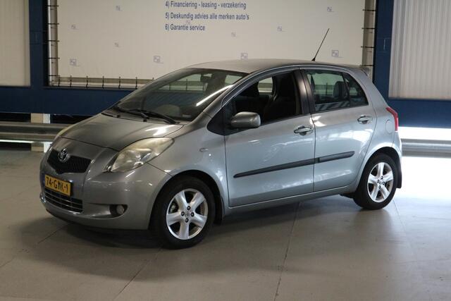 Toyota Yaris 1.3 VVTi Luna / NAP / ODH HISTORIE / AIRCO / TOP DEAL   