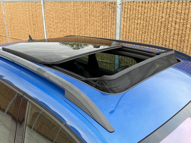 Skoda Karoq 1.5 TSI ACT Sportline Business Automaat Panoramadak | Trekhaak uitklapbaar | Adaptieve cruise control | Stoelverwarming | Climate control | LED 