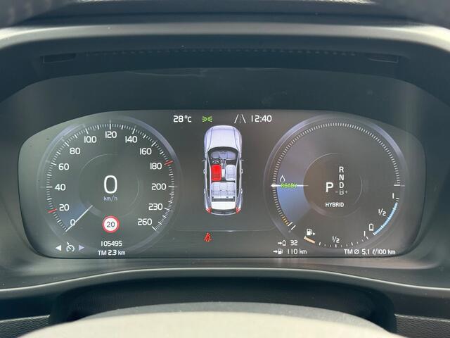 Volvo XC40 1.5 T5 Recharge Inscription | Panoramadak | Leder