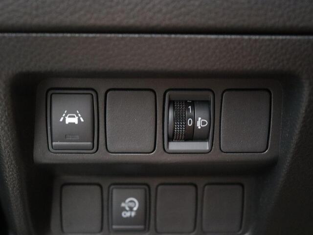 Nissan Qashqai 1.3 DIG-T N-Connecta | Panorama dak | Trekhaak | 360 camera |