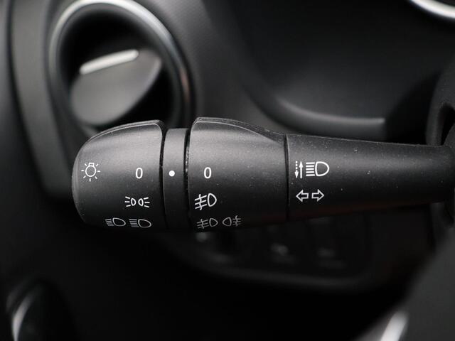 Dacia Sandero 90pk TCe SL Stepway | Trekhaak | Climate control | Achteruitrijcamera | Navigatie |