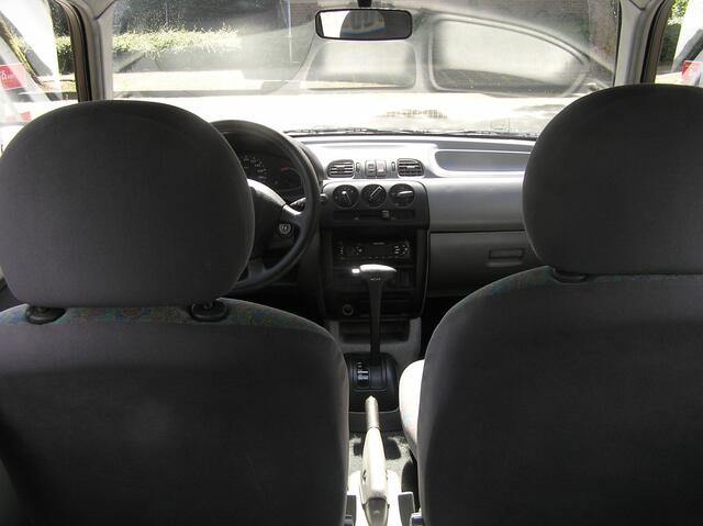 Nissan Micra 1.0 GL N-CVT automaat e apk