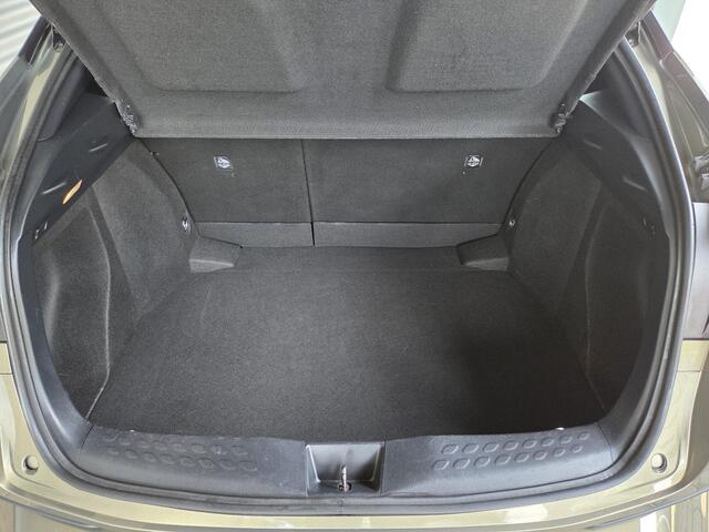 Toyota C-HR 1.8 Hybrid Business