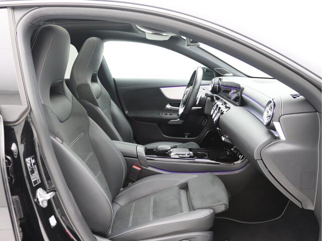 Mercedes-Benz CLA Shooting Brake 250 e AMG Pano, Distronic, Camera, Burmester