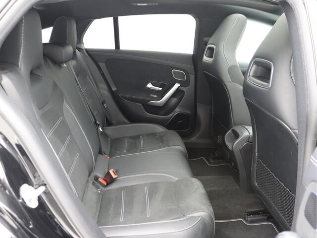 Mercedes-Benz CLA Shooting Brake 250 e AMG Pano, Distronic, Camera, Burmester