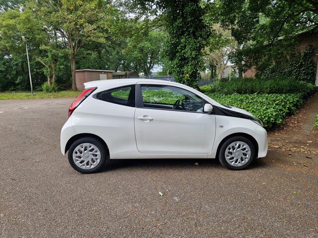 Toyota Aygo 1.0 VVT-i X-play, 1 eig., AUTOMAAT., 2019, 59912km