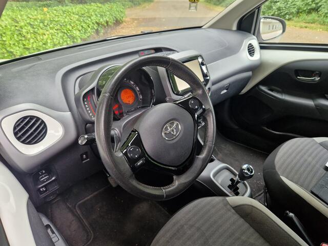 Toyota Aygo 1.0 VVT-i X-play, 1 eig., AUTOMAAT., 2019, 59912km
