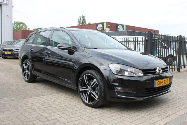 Volkswagen Golf Variant 1.2 TSI Business Edition Clima Navi Camera Cruise