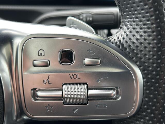 Mercedes-Benz A-Klasse 180 AMG EDITION | Panoramadak | Memory |