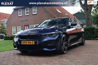 BMW 3-SERIE Touring 320d Aut. | M-pakket | Stoelverwarming | Virtual | Apple Carplay | Dodehoek | Keyless Entry | Historie | NAP |