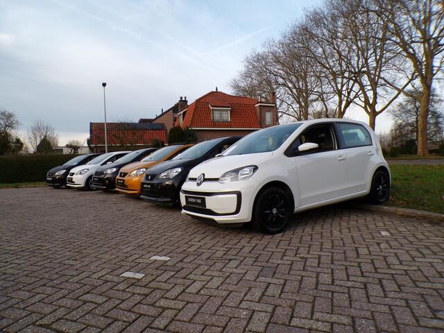 Toyota Aygo 1.0-12V 5-Drs Black & Bleu AIRCO,GOED ONDERHOUDEN