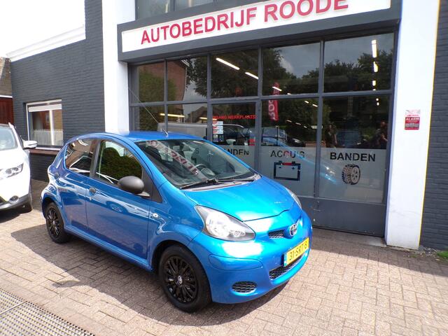 Toyota Aygo 1.0-12V 5-Drs Black & Bleu AIRCO,GOED ONDERHOUDEN
