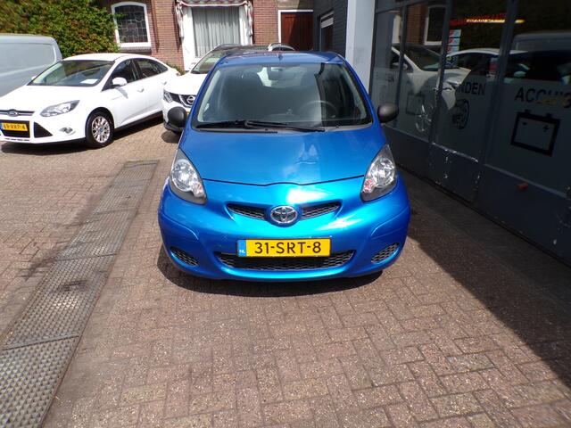 Toyota Aygo 1.0-12V 5-Drs Black & Bleu AIRCO,GOED ONDERHOUDEN