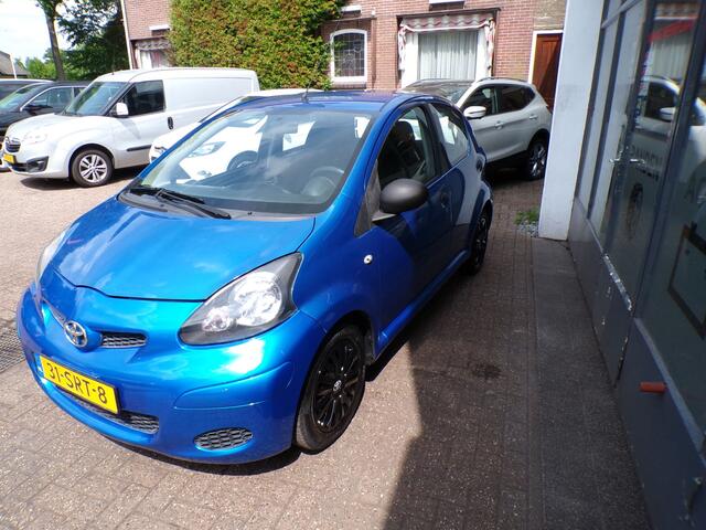 Toyota Aygo 1.0-12V 5-Drs Black & Bleu AIRCO,GOED ONDERHOUDEN