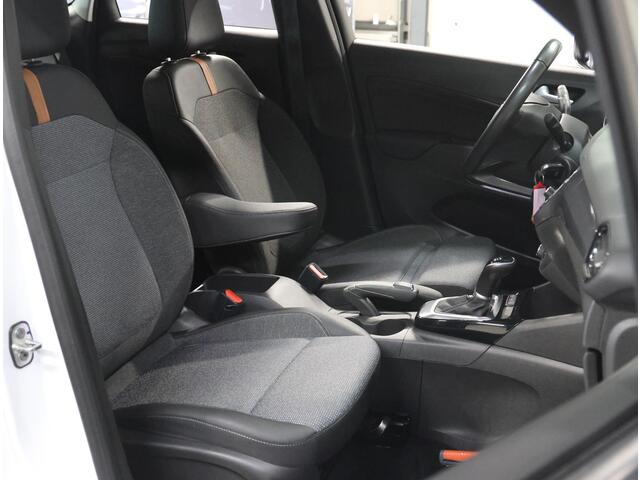 Opel Crossland 130PK Elegance | 1ste eigenaar | AppleCarPlay/AndroidAuto | Armsteun | Camera | Trekhaak | Climate Control | Cruise Control | Navigatie | LE