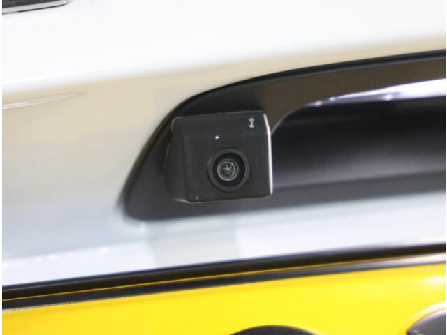 Opel Crossland 130PK Elegance | 1ste eigenaar | AppleCarPlay/AndroidAuto | Armsteun | Camera | Trekhaak | Climate Control | Cruise Control | Navigatie | LE