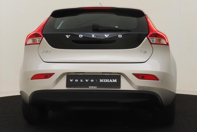 Volvo V40 T2 AUT. NORDIC+ -CRUISE|ADAP.LED|STOELVERW.|STANDKACHEL|NAVI|PDC|VERW.VOORRUIT|16