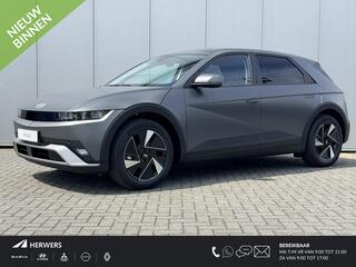 HYUNDAI IONIQ 5 Standard Range Pure Edition 63 kWh / Stoelverwarming Voor + Achter / Stuurverwarming / BOSE Audio / Achteruitrijcamera / Elek. Achterklep / LED Verlichting /