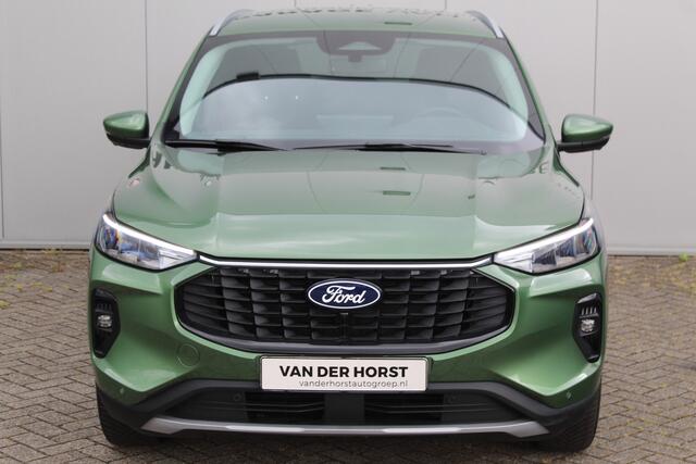 Ford Kuga 2.5-243pk PHEV Titanium. Hybride rijden voor een re�el bedrag. Slechts 11.500km  Autm. airco dual, camera v+a, metallic lak, all season banden ro