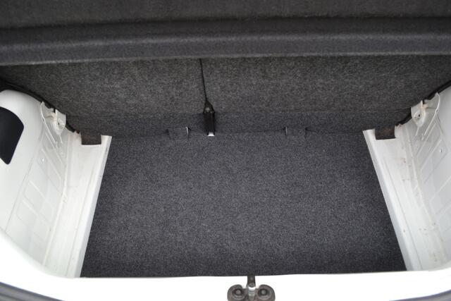 Volkswagen UP 1.0 move up BlueMotion Airco