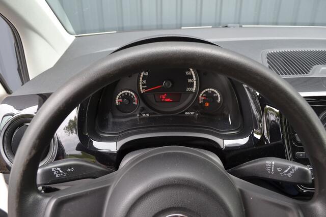Volkswagen UP 1.0 move up BlueMotion Airco