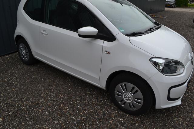 Volkswagen UP 1.0 move up BlueMotion Airco