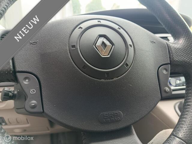 Renault Scenic 1.6-16V Dynamique Comfort Climate, cruise, elektrische ramen