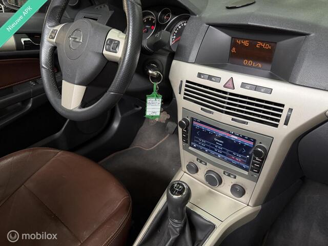 Opel Astra TwinTop 1.8 Temptation|Airco|Leder|Bluetooth|PDC|